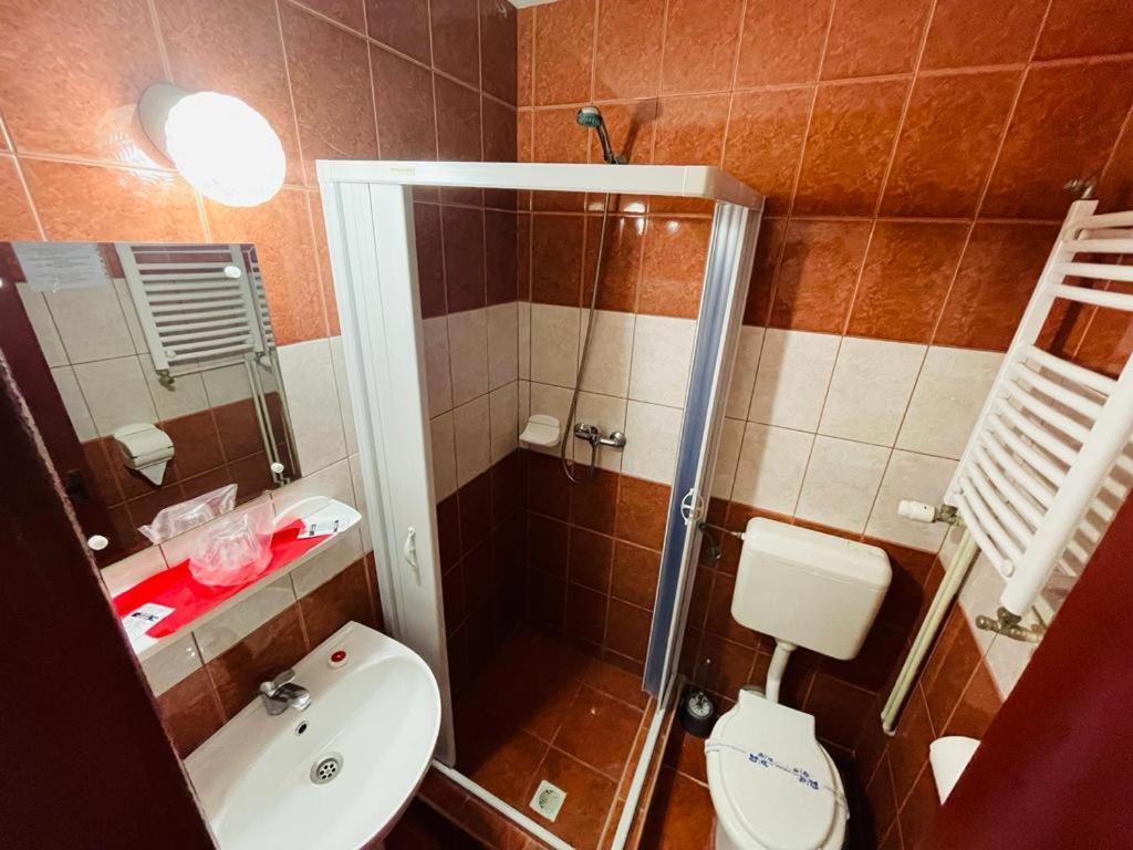 Hotel Turist نيبتون المظهر الخارجي الصورة